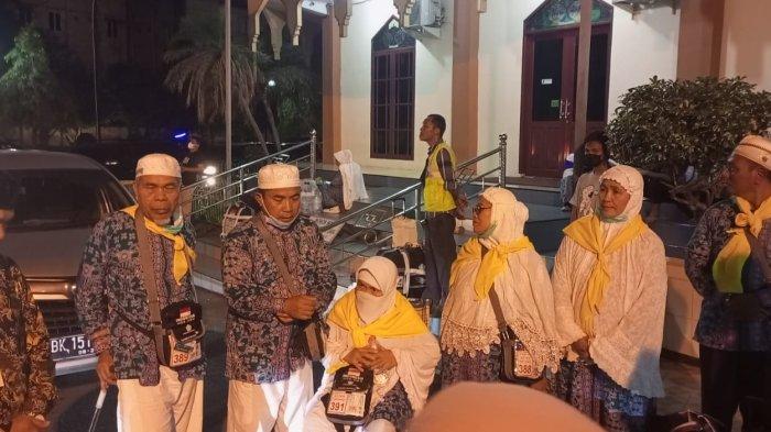 Jemaah haji asal Pakpak Bharat tiba