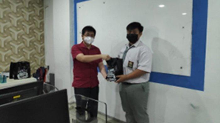 Pelatihan Pemrograman Dasar Menggunakan Bahasa Python pada SMK Methodist Tj Morawa 2