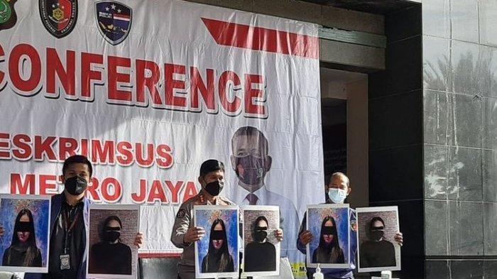 Polisi menetapkan Artis Sinetron Cassandra Angelie (CA) sebagai tersangka kasus prostitusi online