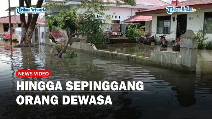 Di Jalan Parwitayasa, Kelurahan Tanjung Gusta, Kecamatan Medan Helvetia direndam banjir. Amatan Tribun Medan, dilokasi tersebut banjir yang menenggelamkan jalan hingga sebetis orang dewasa.