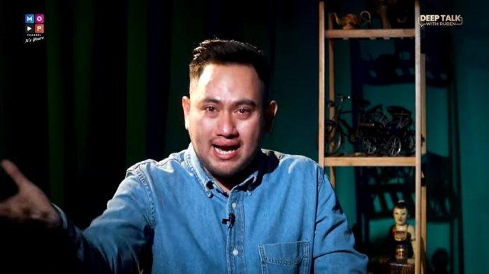 Bercucur air mata, ternyata selama tiga tahun, Nassar lama tak bertemu dengan anak semata wayangnya.