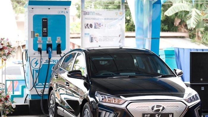Hadirnya insentif pasang baru bagi pemilik mobik listrik
