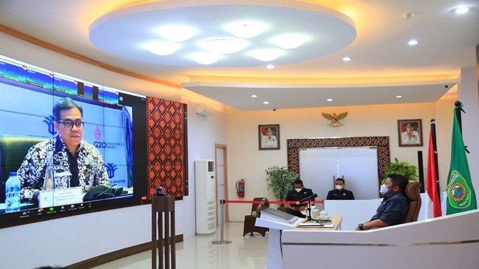 Herman Deru dalam Rapat Koordinasi Penyusunan Peta Peluang Proyek Investasi