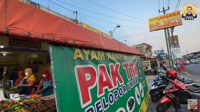 Penyetan Pak Tri jadi surga penyetan di Kota Solo fghh