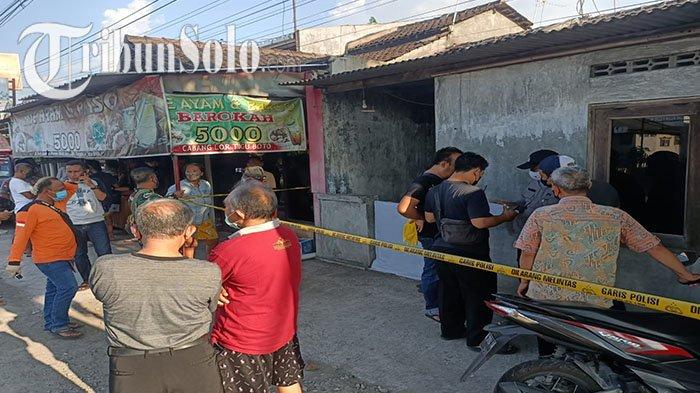 Warga digegerkan penemuan mayat perempuan di perumahan Kecamatan Colomadu, Kabupaten Karanganyar, Selasa (3/5/2022).