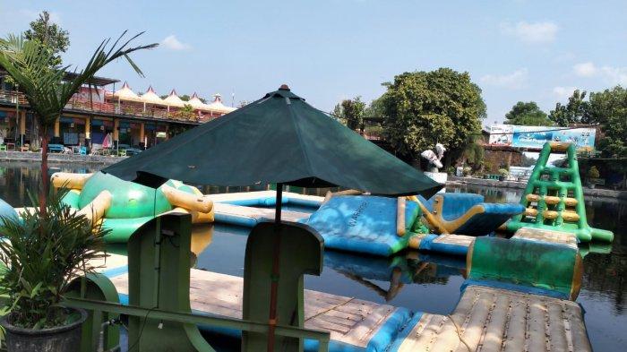 Umbul Ponggok yang tidak bisa digunakan untuk padusan jelang Ramadhan di Jalan Delanggu- Polanharjo, Dukuh Jeblogan, Desa Ponggok, Kecamatan Polanharjo, Kabupaten Klaten, Kamis (23/4/2020).