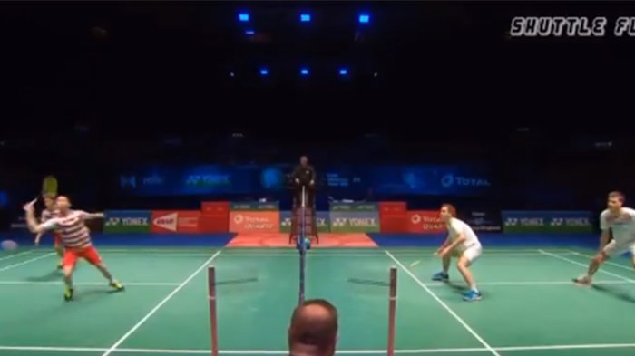 Aksi 'jail' Kevin Sanjaya
