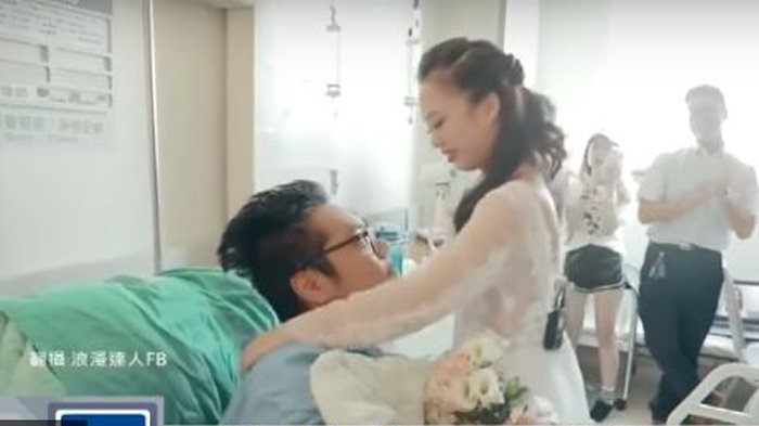 Pasangan ini memutuskan untuk menikah