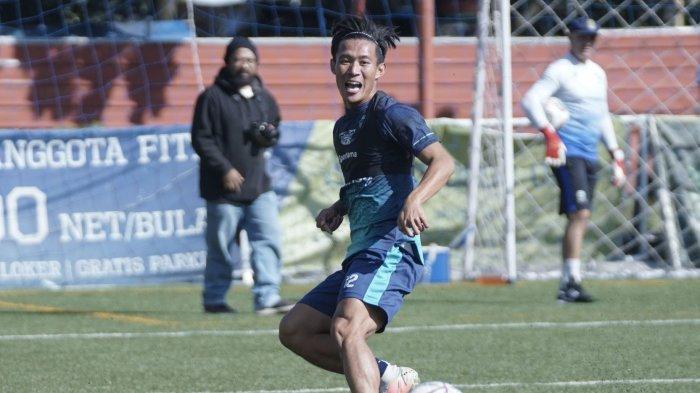 henhen herdiyana mengaku siap tampil dengan kemampuan terbaik