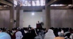 Warga Tetap Patuhi Protokol Kesehatan saat Salat Idul Adha 2021 di Masjid Al Muhsinin Ranomeeto