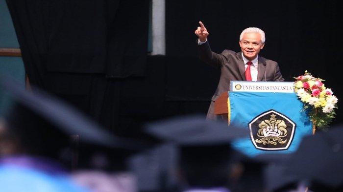Ganjar hadiri wisuda Universitas Pancasila