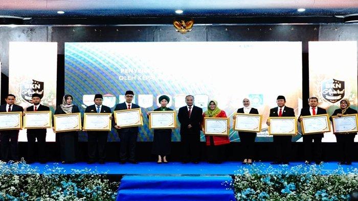 Gubernur Sumsel, Herman Deru dapat penghargaan dari BKN RI