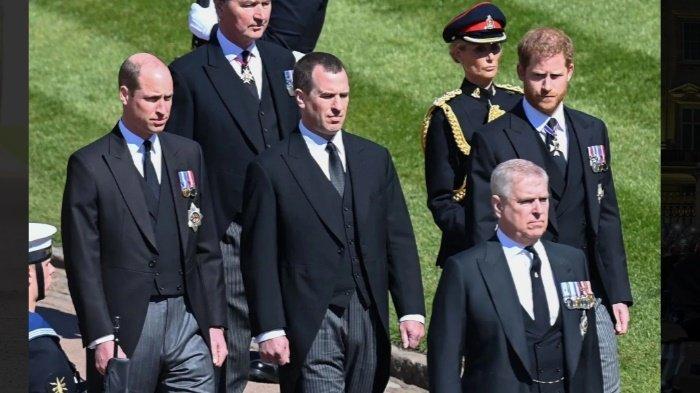 Pangeran Harry dilarang mengenakan seragam militer selama mengik