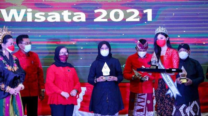 Kabupaten Banyuwangi memborong sejumlah penghargaan Trisakti Tourism Award 2021