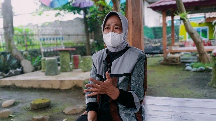 Yanti Lidiati