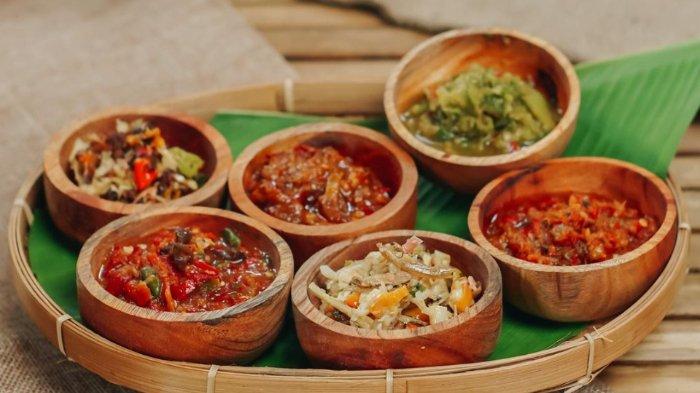 Menu di Bukit Air Resto, Bogor, Jawa Barat, Indonesia.