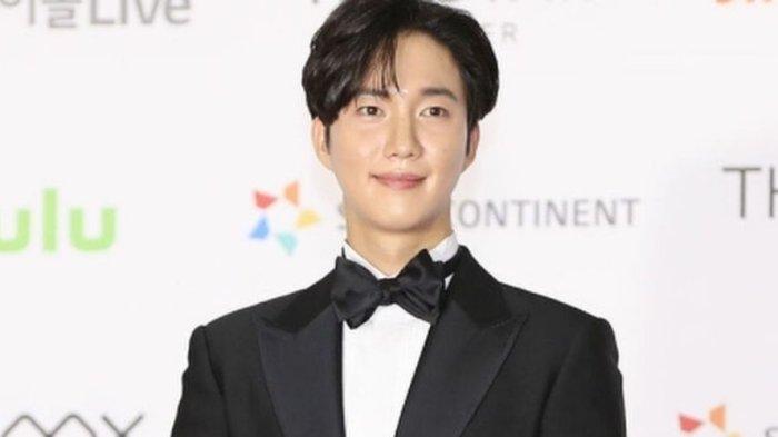 Park Geon Il, pemeran drama Korea Mr. Lee (2021)