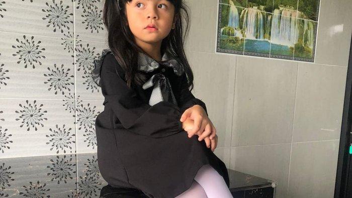 Fara Shakila, artis cilik yang membintangi sinetron Ikatan Cinta
