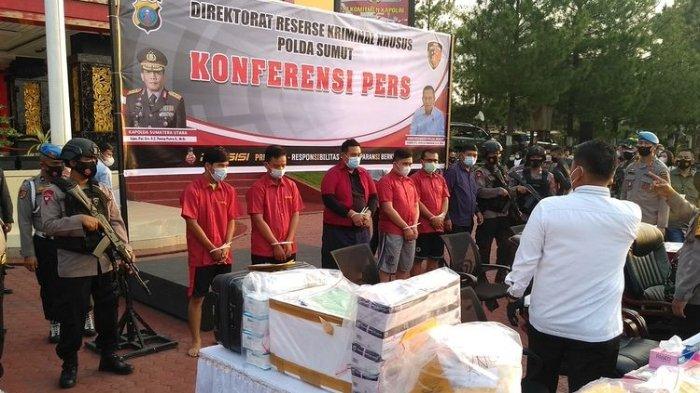 KOMPASCOMDEWANTOROa.jpg