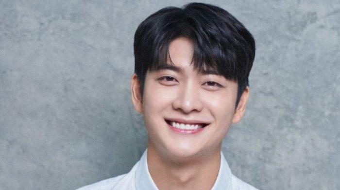 Kang Tae Oh