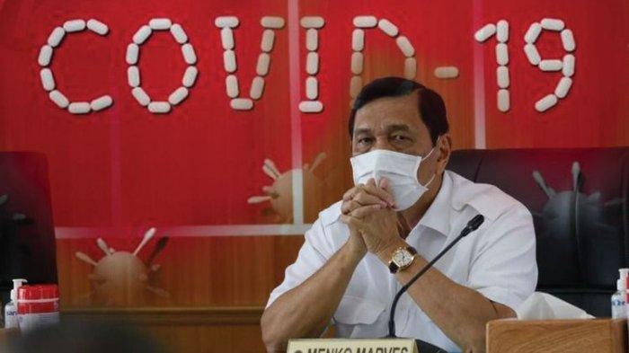 Menko Marves Luhut Binsar Pandjaitan ketika melakukan rapat terbatas terkait perkembangan kasus virus varian Omicron, di Jakarta, beberapa waktu lalu