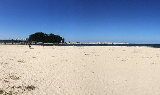 Pantai Namhangjin, Korea Selatan