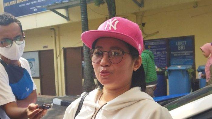 Penyanyi Tiara Marleen