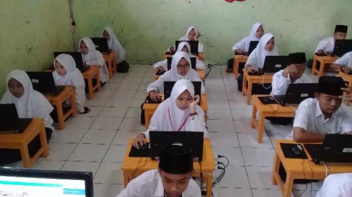 Kegiatan pembelajaran di Mts Miftahul Khoirot Karawang