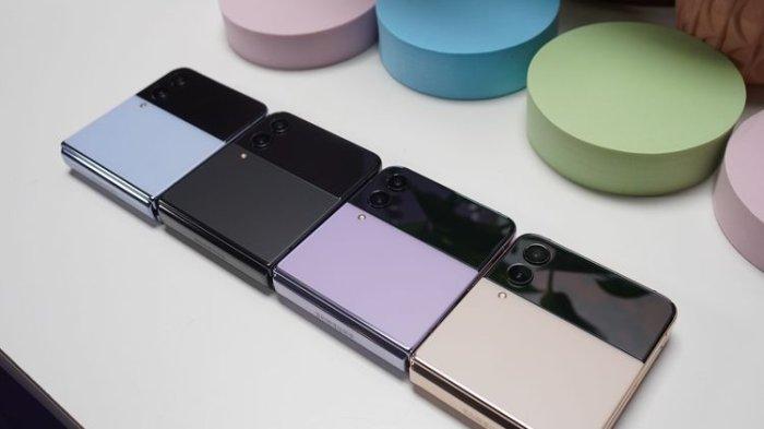 Ponsel lipat Samsung Galaxy Z Flip 4