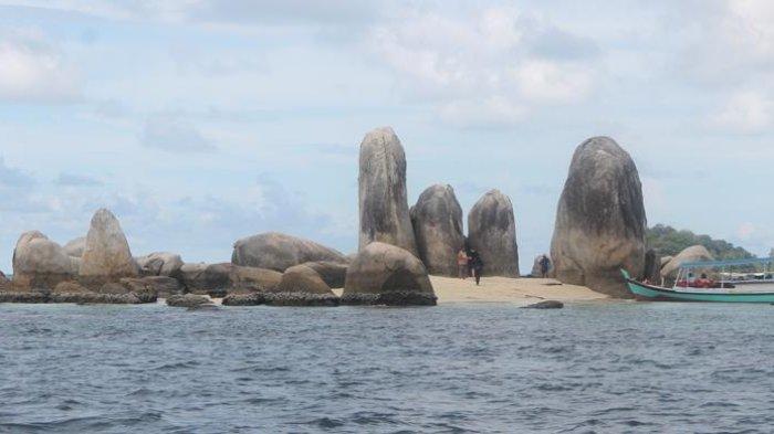 Pulau-Batu-Berlayar.jpg