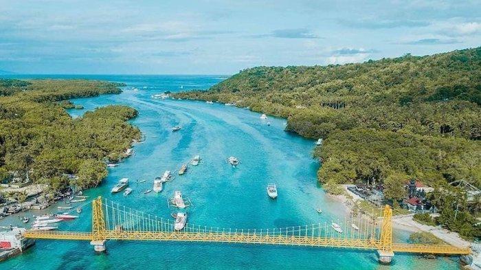 Pulau-Nusa-Ceningan.jpg