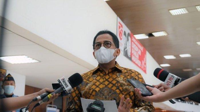 Sekretaris Jenderal DPR RI Indra Iskandar saat konpers kepada awak media di Gedung Nusantara III, Senayan, Jakarta, Jumat (25/6/2021).