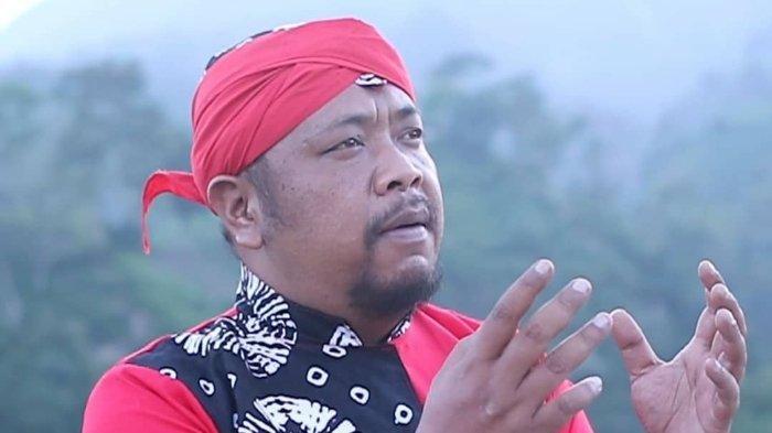 Seniman dan Penyanyi Abah Lala