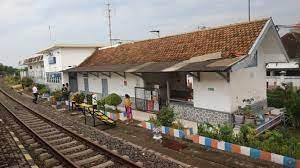 Stasiun Benowo Surabaya