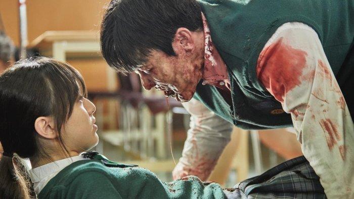 Still cuts All of Us Are Dead (Netflix)
