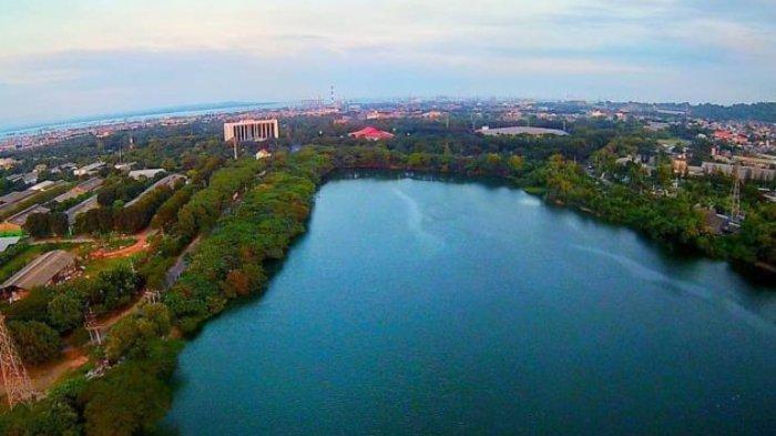 Telaga Ngipik, Gresik, Jawa Timur