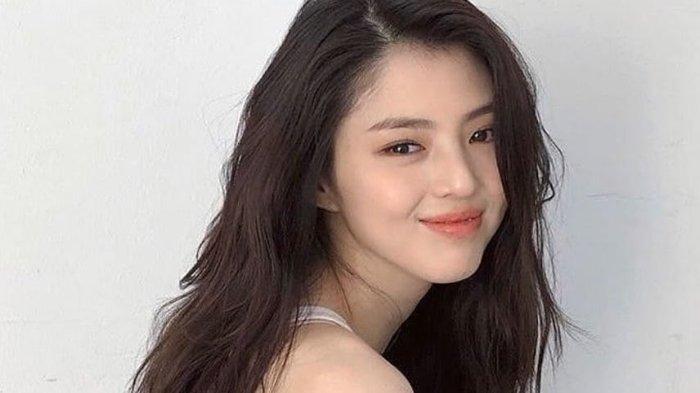 Aktris asal Korea Selatan Han So Hee