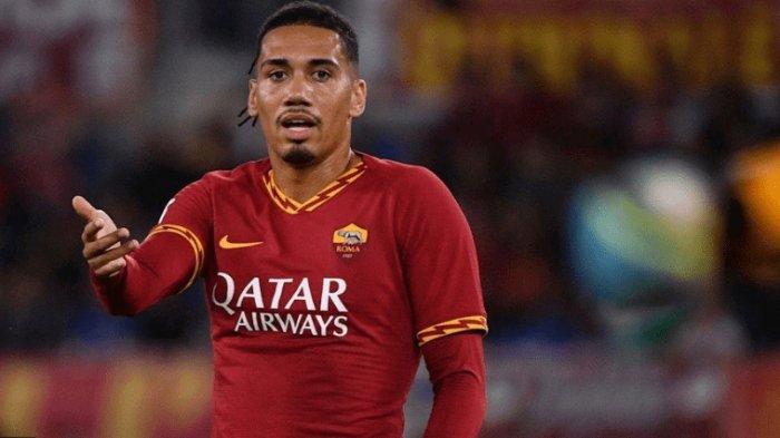 Chris Smalling, tampil impresif ketika dipinjam AS Roma pada musim 2019-20.