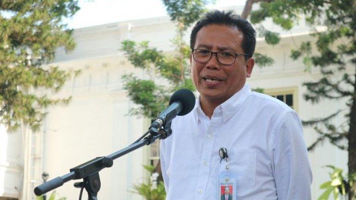 Fadjroel Rachman buka suara terkait isu reshuffle kabinet yang datang dari relawan Jokowi, Jokowi Mania
