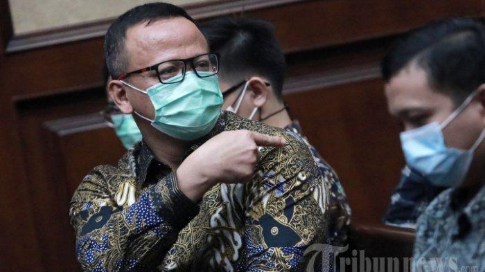 Terdakwa kasus dugaan suap izin ekspor benih lobster tahun 2020, Edhy Prabowo menjalani sidang pembacaan tuntutan di Pengadilan Tipikor, Jakarta Pusat, Selasa (29/6/2021). Jaksa Penuntut Umum KPK menuntut mantan Menteri Perikanan dan Kelautan (KKP) tersebut dengan hukuman 5 tahun penjara dan denda Rp 400 juta subsider 6 bulan kurungan.