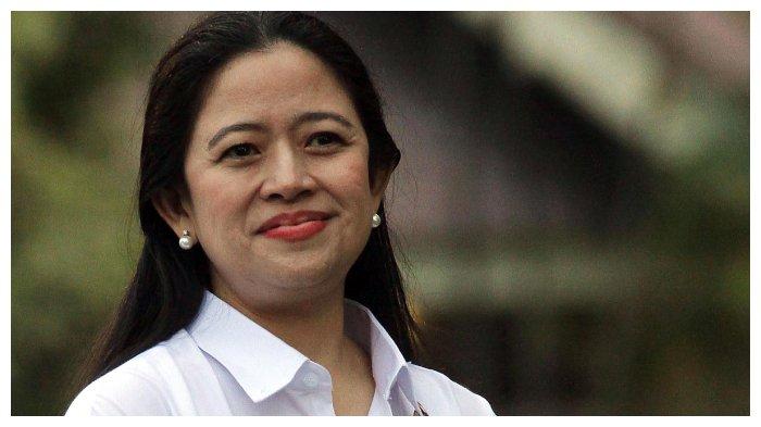 Menteri Koordinasi Pembangunan Manusia dan Kebudayaan Puan Maharani di Istana Merdeka, Jakarta, Minggu (26/10/2014).
