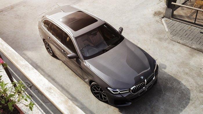 BMW New 530i Touring M Sport (2)