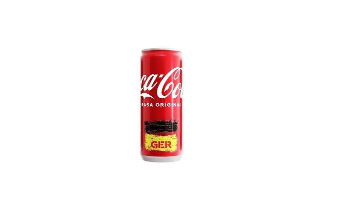 Kemasan kaleng Coke edisi khusus Piala Dunia FIFA 2022 (2)