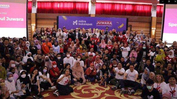 Mitra Bukalapak menggelar acara Spesial Kumpul Juwara (SKJ) di Bandung