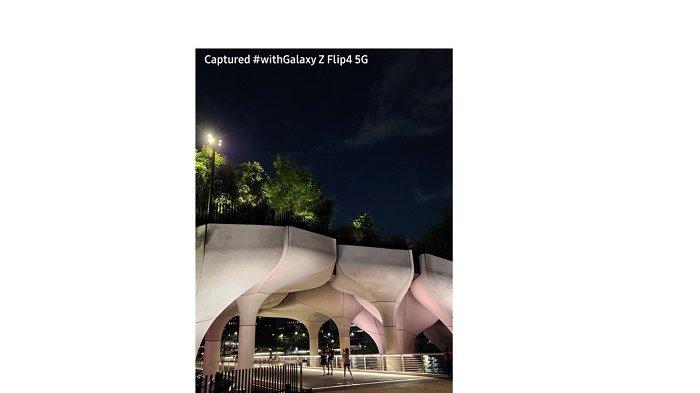 nightography pada kamera Galaxy Z Flip4 5G (1)