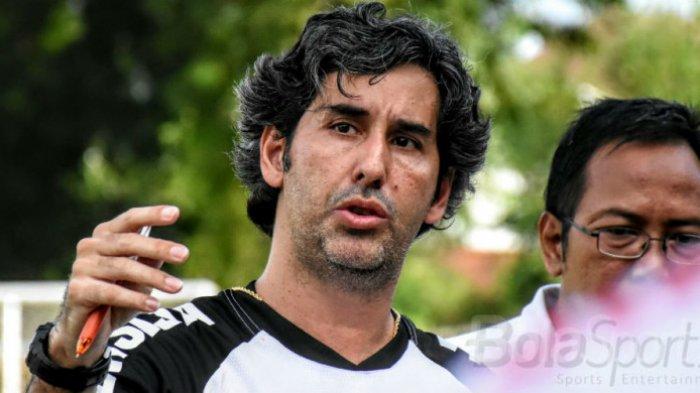 Mantan pelatih Persija Jakarta, Stefano Cugurra alias Teco